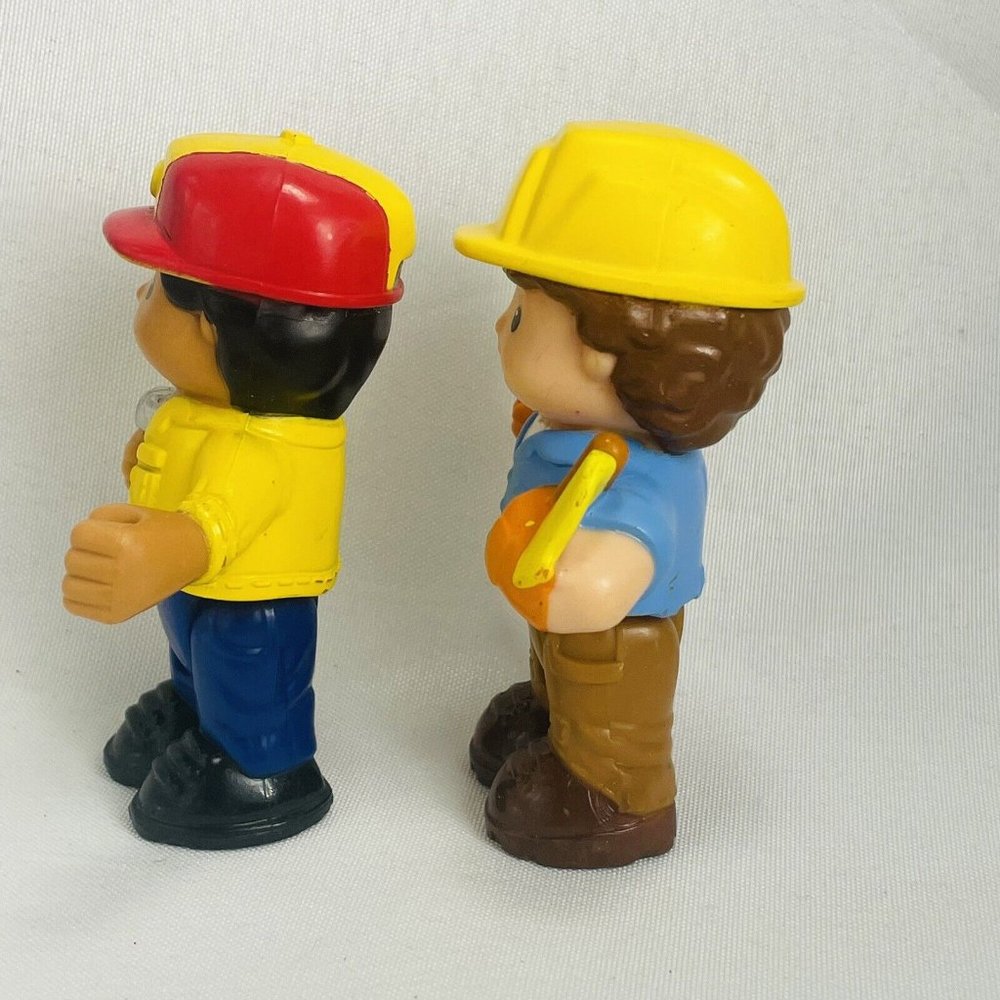 2 Fisher Price Little People Construction Mechanic Toy Figure Lot of 2 Roberto - Picture 3 of 11